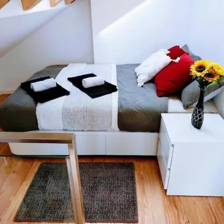Modern, Cozy Flats In The Heart Of