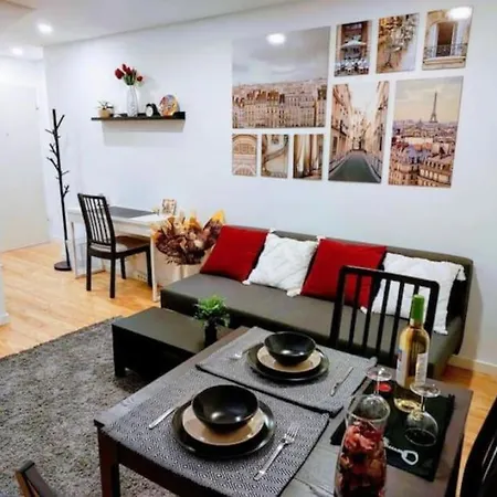 Modern, Cozy Flats In The Heart Of *