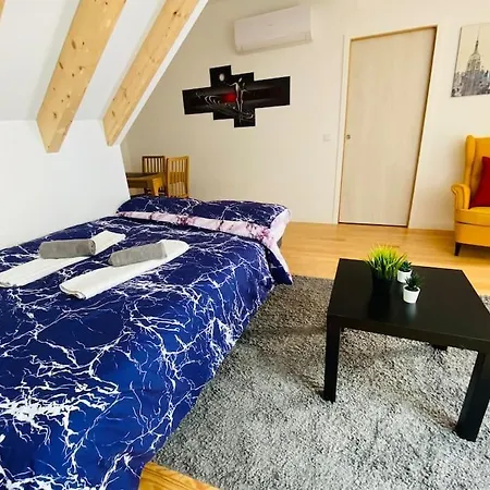 Modern, Cozy Flats In The Heart Of