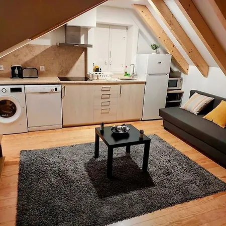 Apartment Modern, Cozy Flats In The Heart Of *