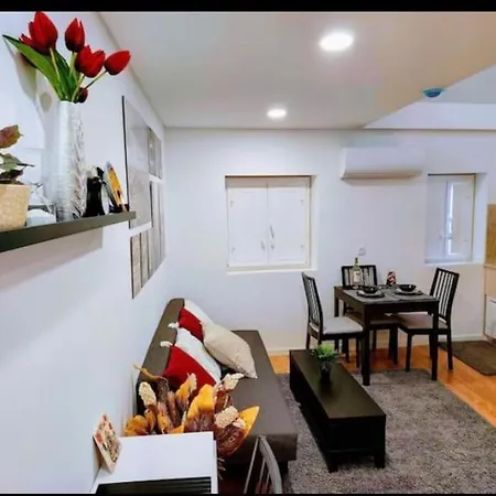 شقة Modern, Cozy Flats In The Heart Of