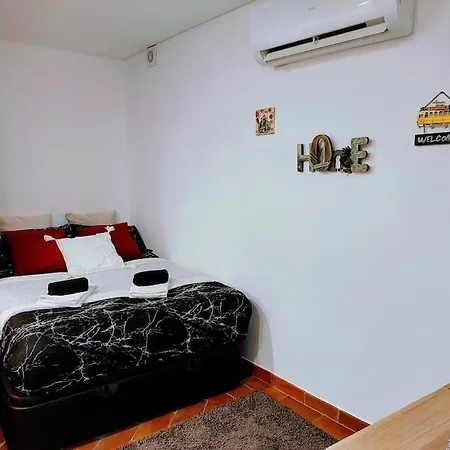شقة Modern, Cozy Flats In The Heart Of *