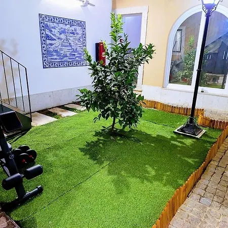 Modern, Cozy Flats In The Heart Of Апартаменты Лиссабон