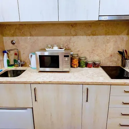 Апартаменты Modern, Cozy Flats In The Heart Of *